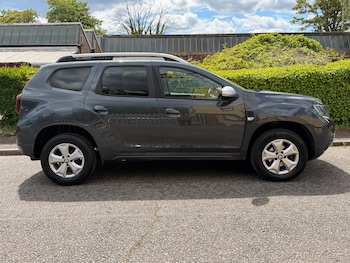Used Dacia Duster 2018 for sale - 78608145: Photo