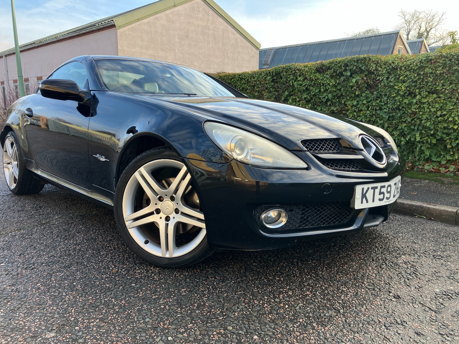 Used Mercedes-Benz SLK 2009 for sale - 77200830: Photo 2