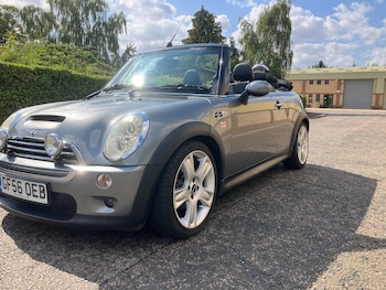 Used MINI Convertible 2006 for sale - 79611543: Photo