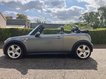 Used MINI Convertible 2006 for sale - 79611543: Photo