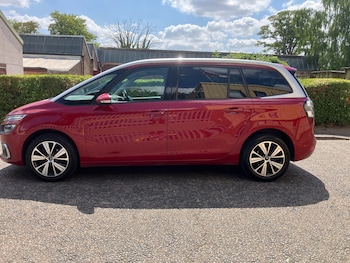 Used Citroen Grand C4 Picasso 2019 for sale - 79206355: Photo