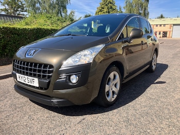 Used Peugeot 3008 2012 for sale - 79423665: Photo