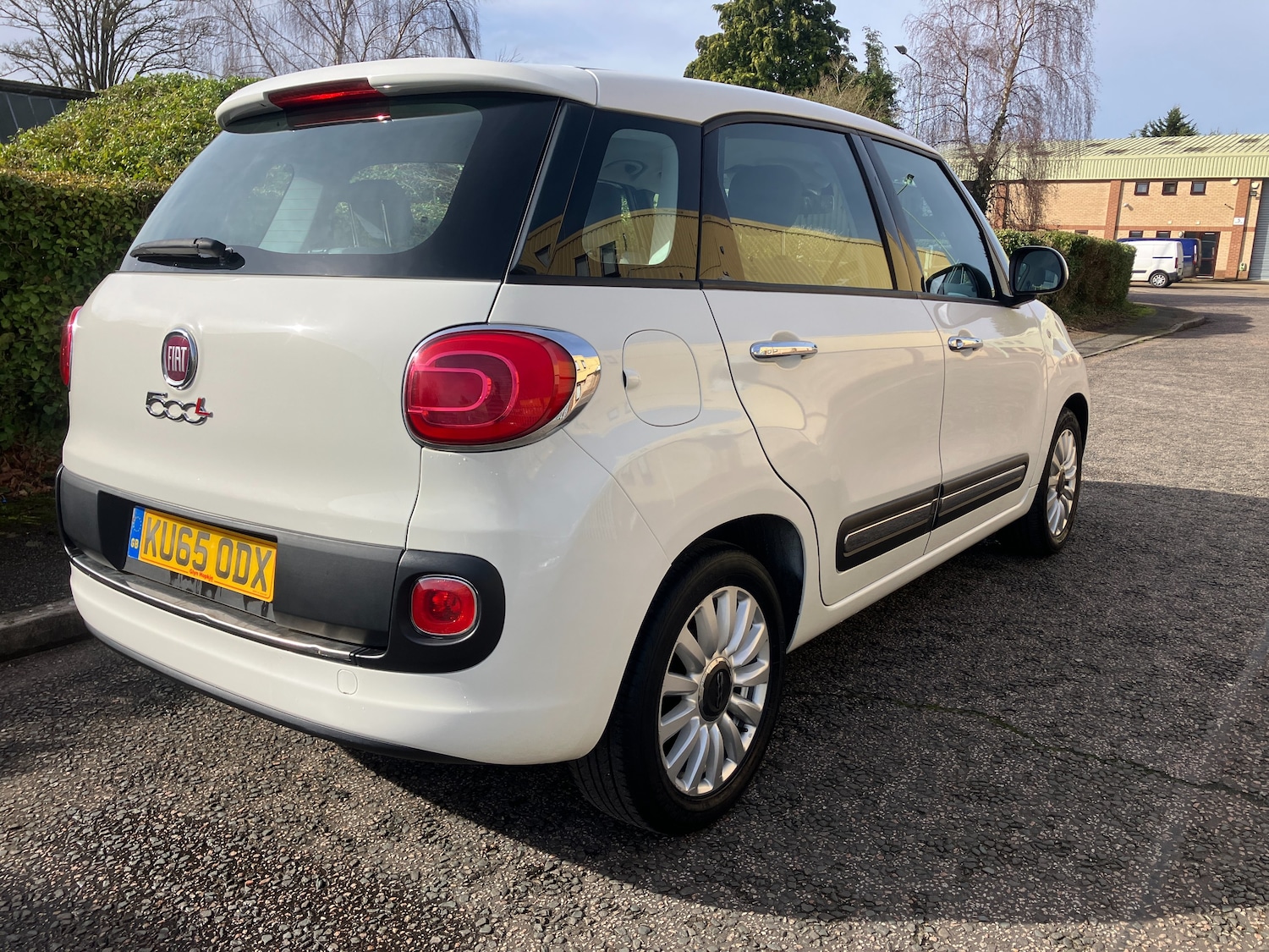 Used Fiat 500L 2015 for sale - 77501927: Photo 3