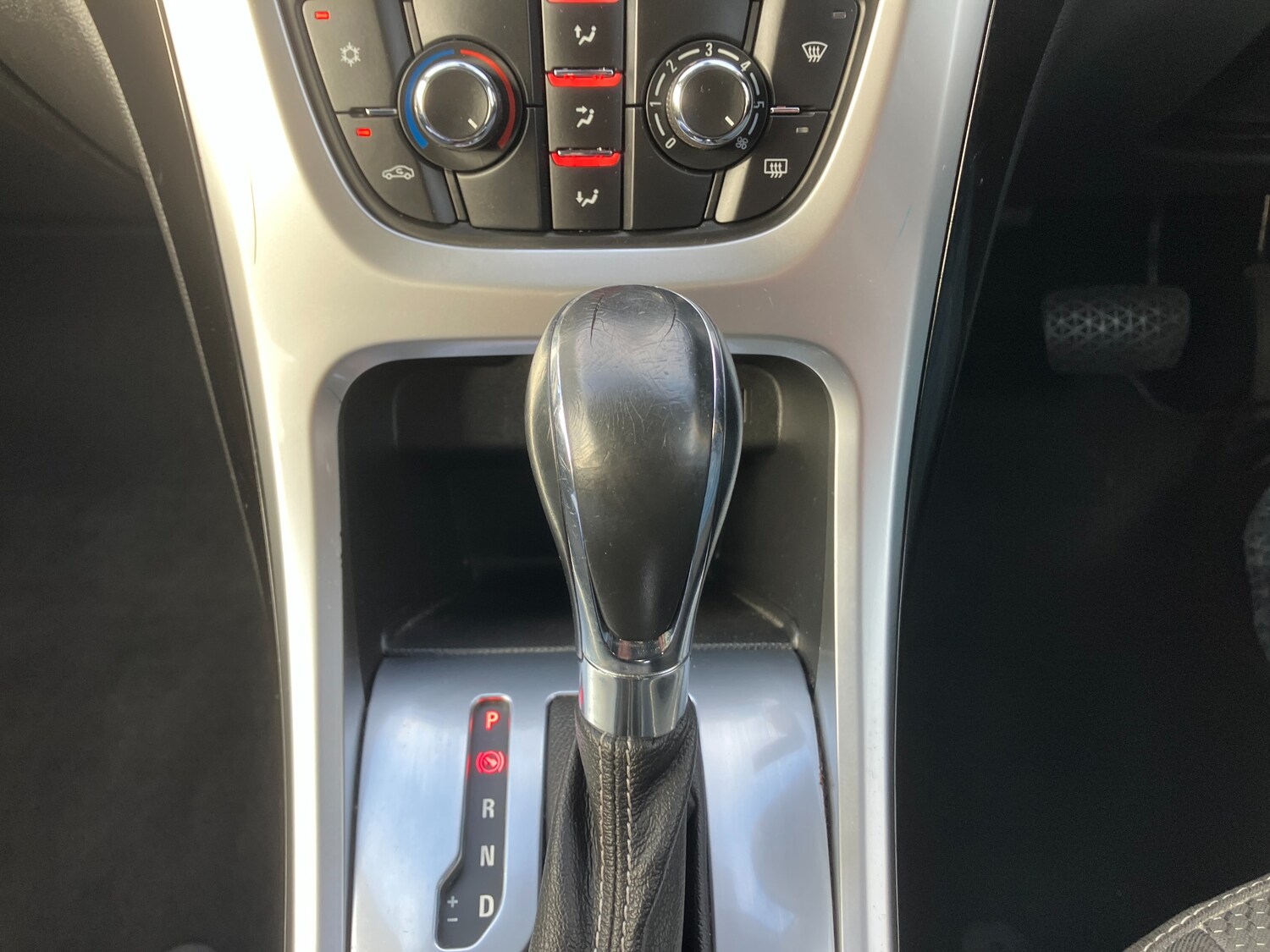 Used Vauxhall Astra 2013 for sale - 77890608: Photo 12