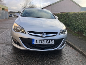 Used Vauxhall Astra 2013 for sale - 77890608: Photo