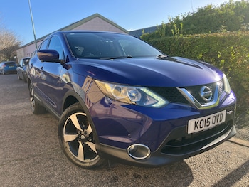 2015 (15) - 1.6 dCi N-Tec 5dr Xtronic