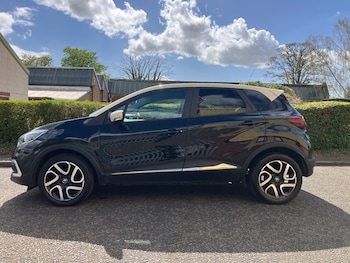 Used Renault Captur 2018 for sale - 78168319: Photo