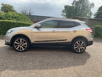 Used Nissan Qashqai 2014 for sale - 75385629: Photo