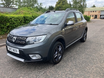 Used Dacia Sandero Stepway 2017 for sale - 78734276: Photo