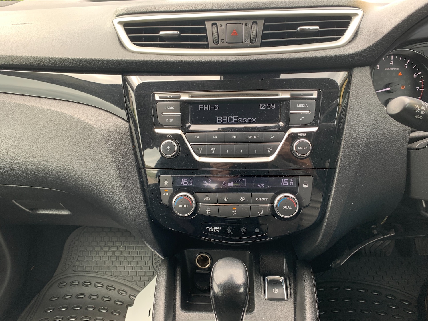 Used Nissan Qashqai 2016 for sale - 76616853: Photo 12