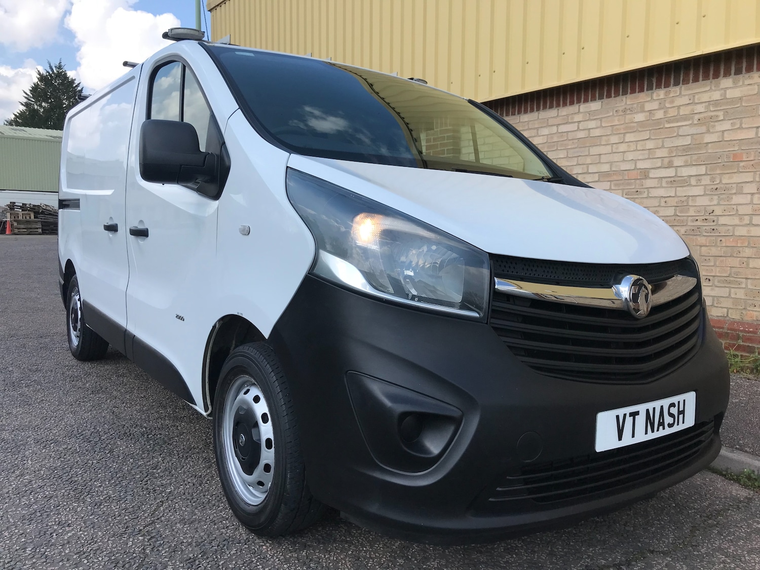 Used Vauxhall Vivaro 2016 for sale - 76134145: Photo 10
