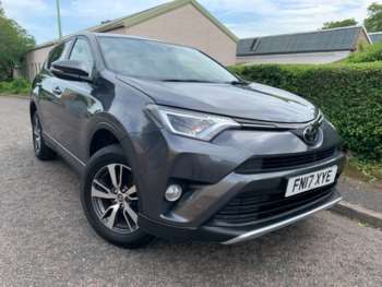 2017 (17) - 2.0 D-4D Business Edition SUV 5dr Diesel Manual Euro 6 (s/s) (Safety Sense