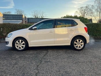 Used Volkswagen Polo 2012 for sale - 77171423: Photo