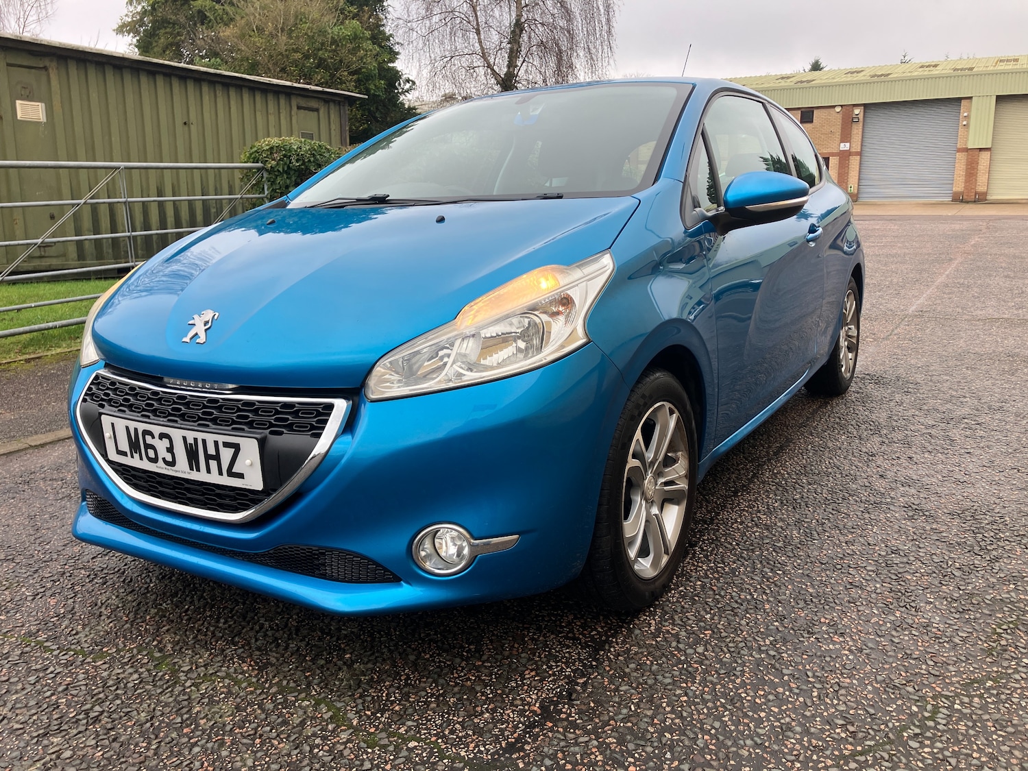 Used Peugeot 208 2013 for sale - 77493801: Photo 3