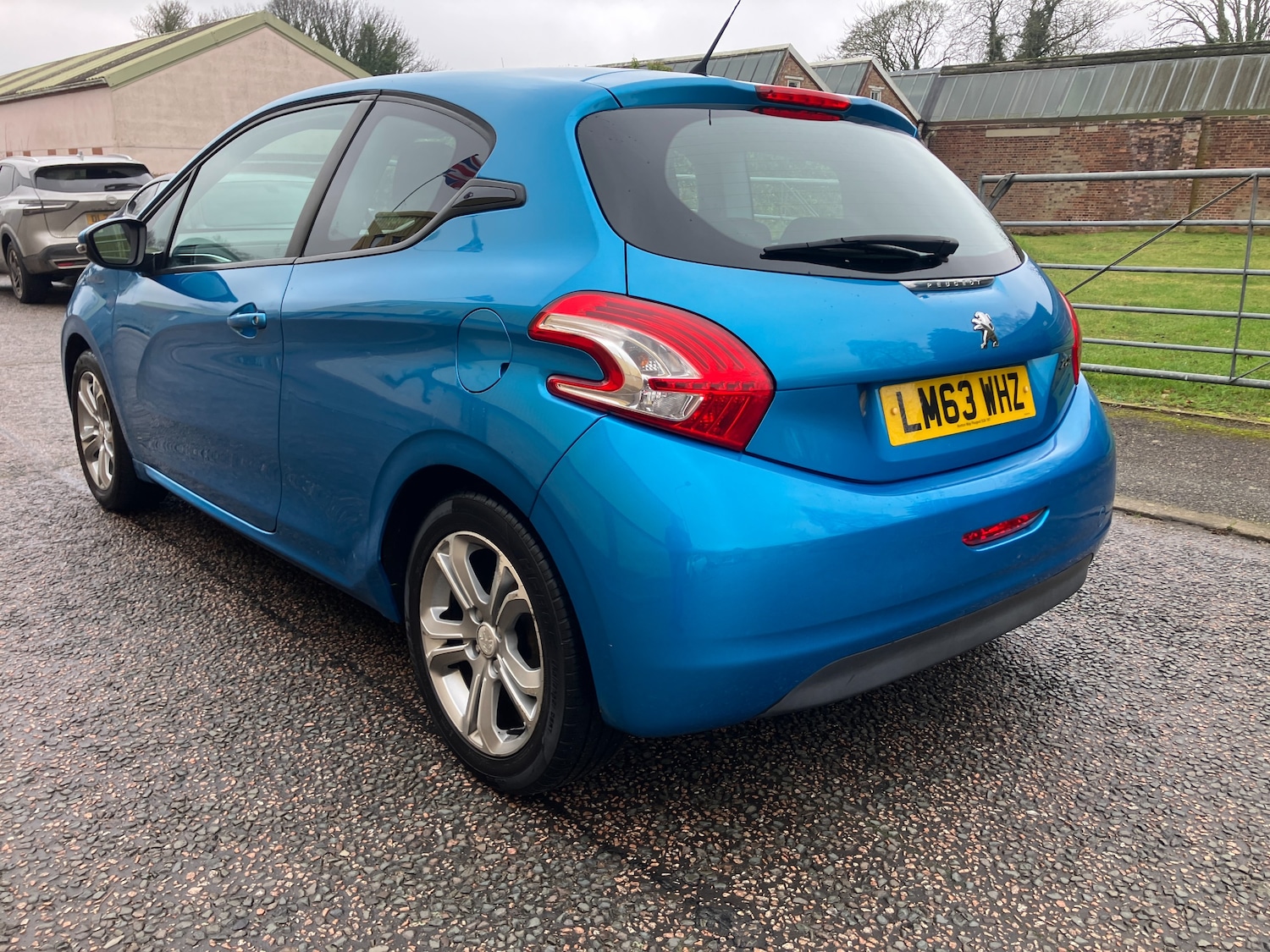 Used Peugeot 208 2013 for sale - 77493801: Photo 5