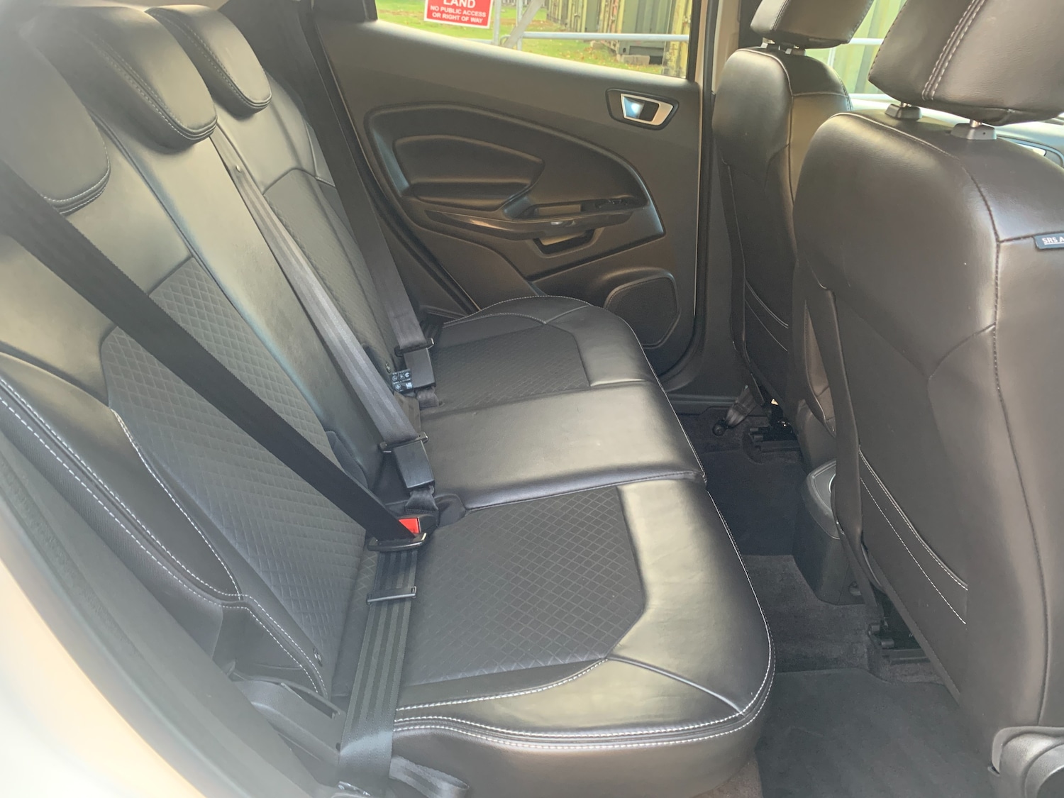 Used Ford Ecosport 2017 for sale - 76364413: Photo 10