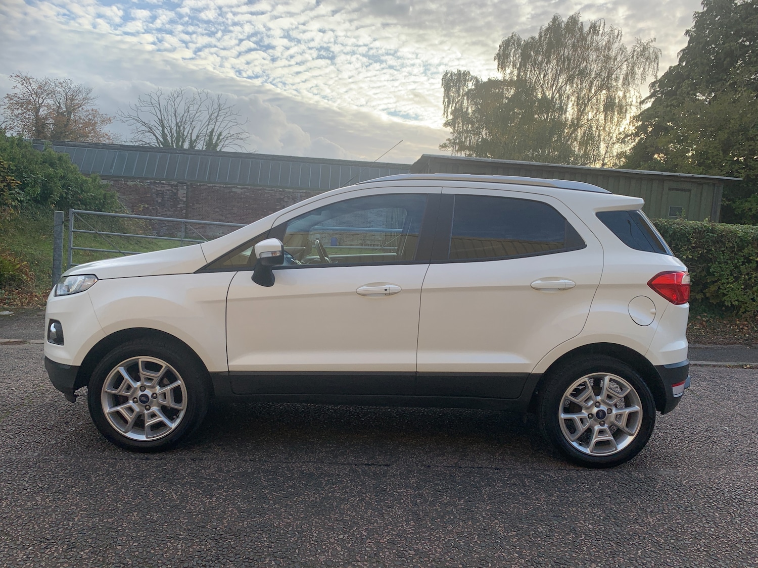 Used Ford Ecosport 2017 for sale - 76364413: Photo 4