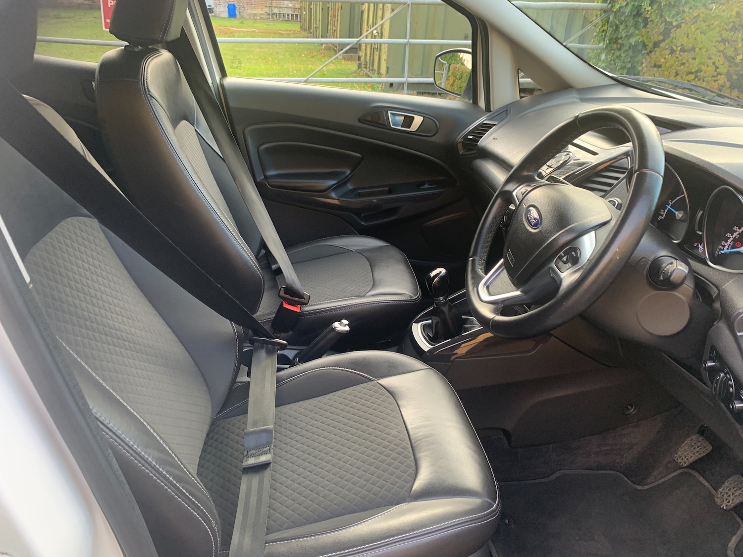 Used Ford Ecosport 2017 for sale - 76364413: Photo 9