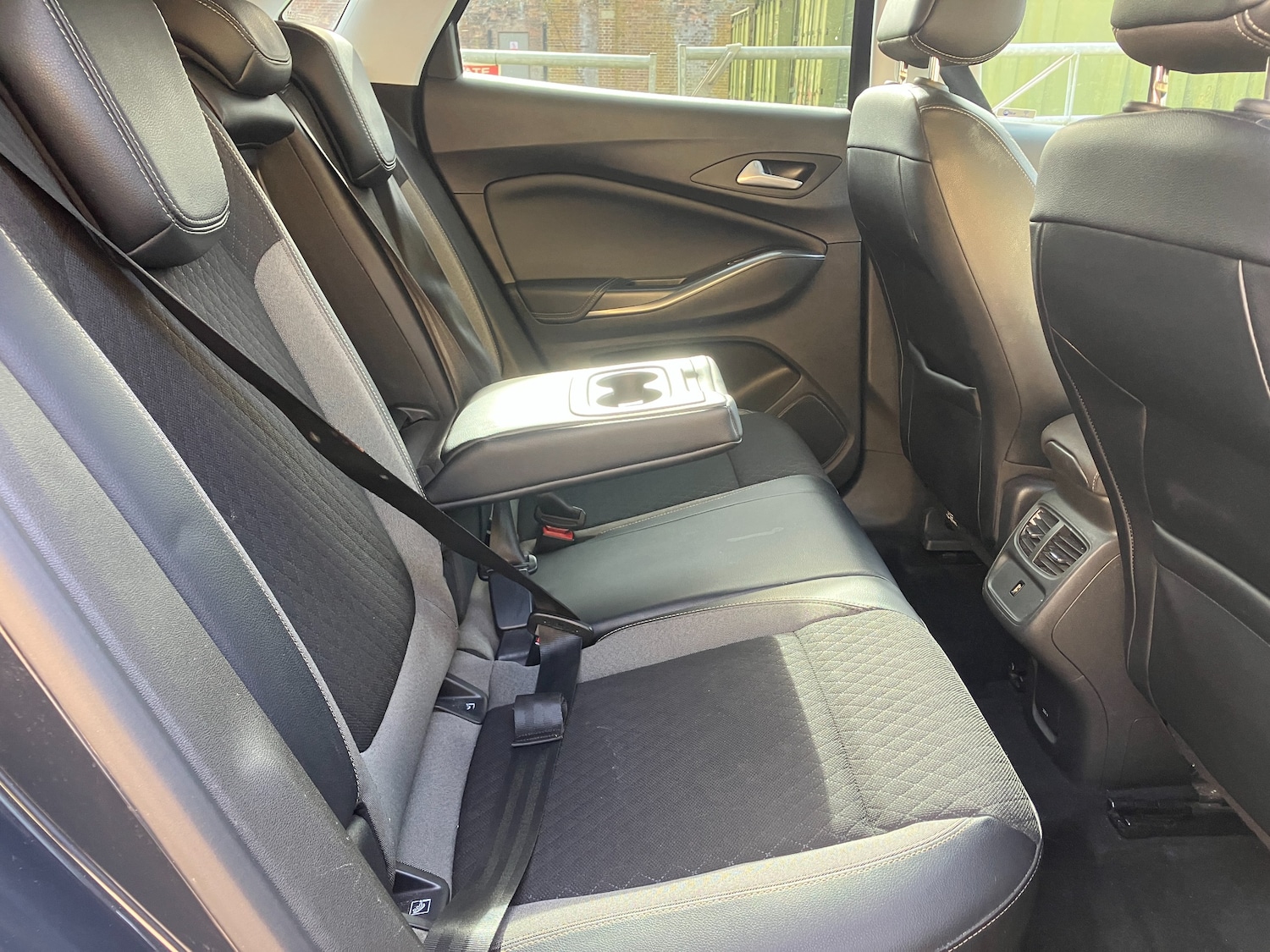 Used Vauxhall Grandland X 2018 for sale - 77631358: Photo 7