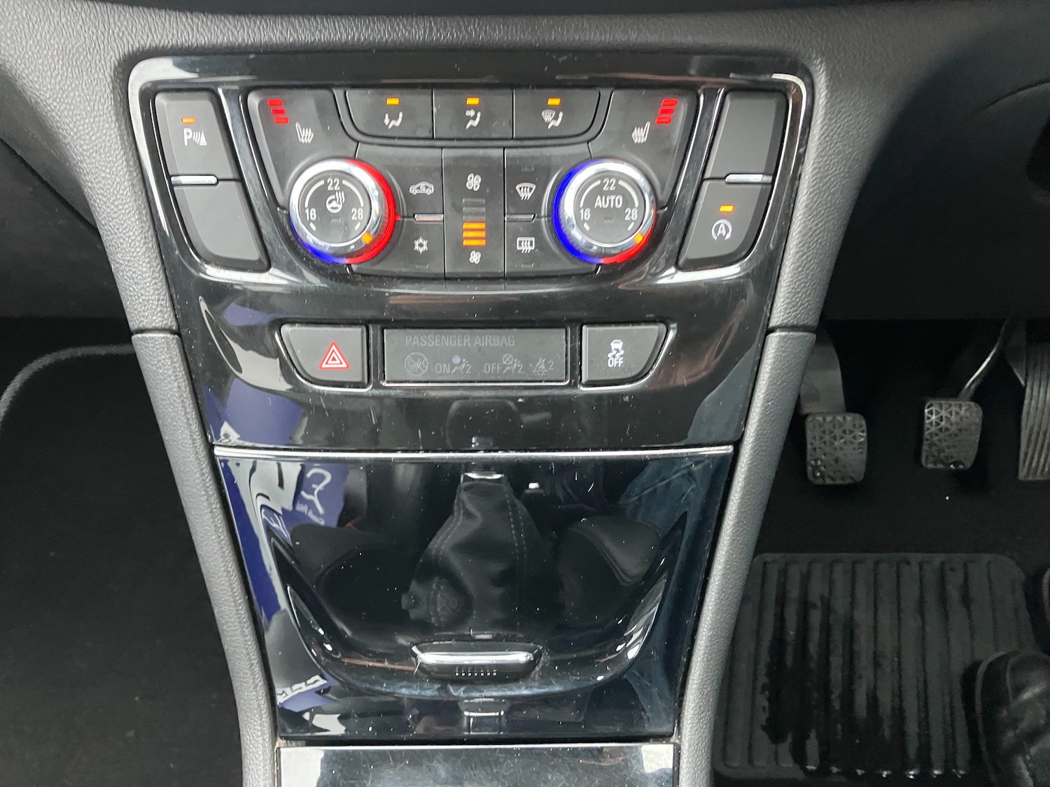 Used Vauxhall Mokka X 2018 for sale - 77382089: Photo 12