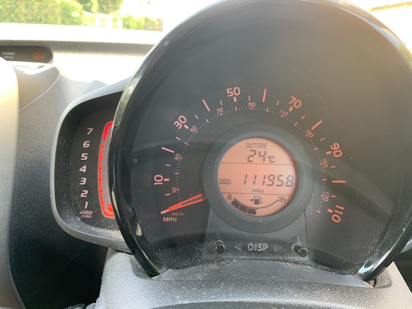 Used Toyota AYGO 2015 for sale - 75543401: Photo 13