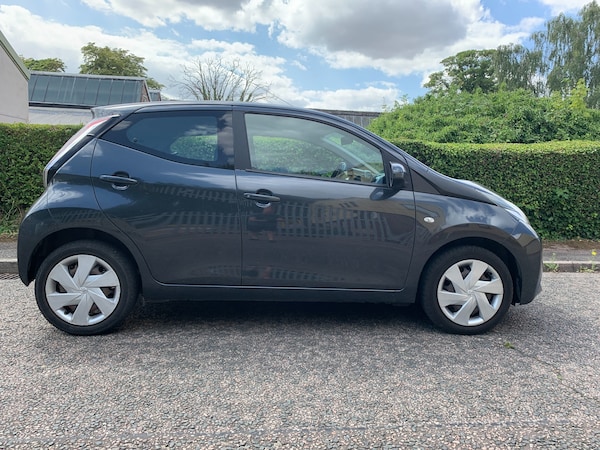 Used Toyota AYGO 2015 for sale - 75543401: Photo 8