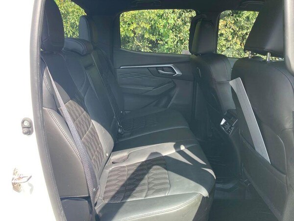 Used Isuzu D-Max 2024 for sale - 75600312: Photo 18