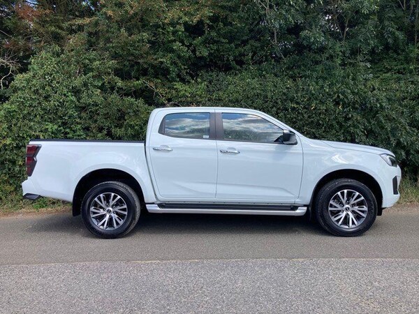 Used Isuzu D-Max 2024 for sale - 75600312: Photo 5