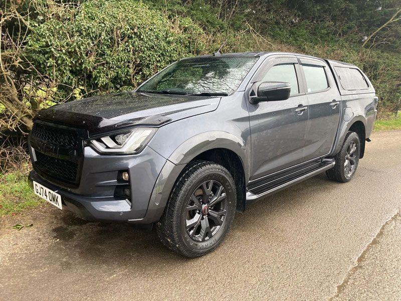 Used Isuzu D-Max 2024 for sale - 76269761: Photo 1