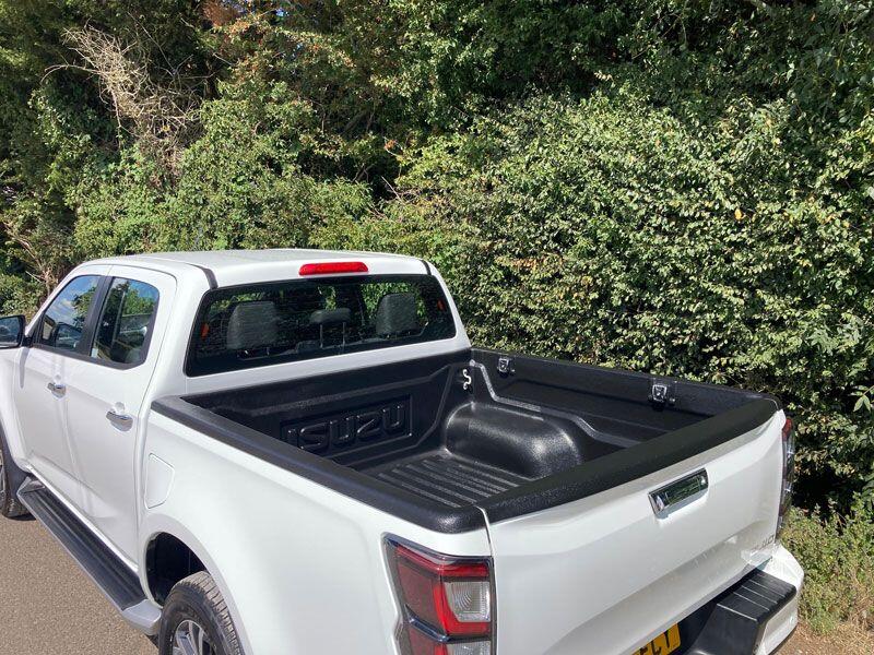 Used Isuzu D-Max 2024 for sale - 76988383: Photo 9