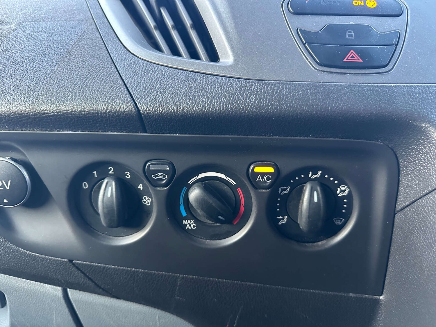 Used Ford Transit Custom 2017 for sale - 77745628: Photo 19