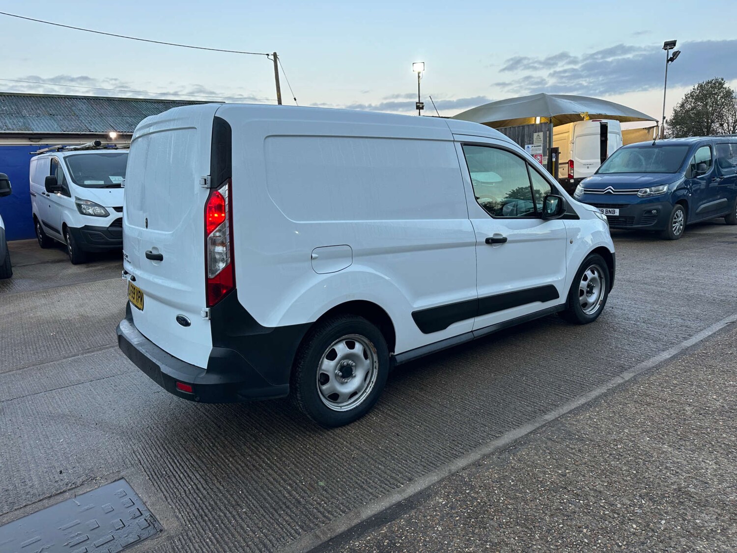 Used Ford Transit Connect 2019 for sale - 76704583: Photo 13
