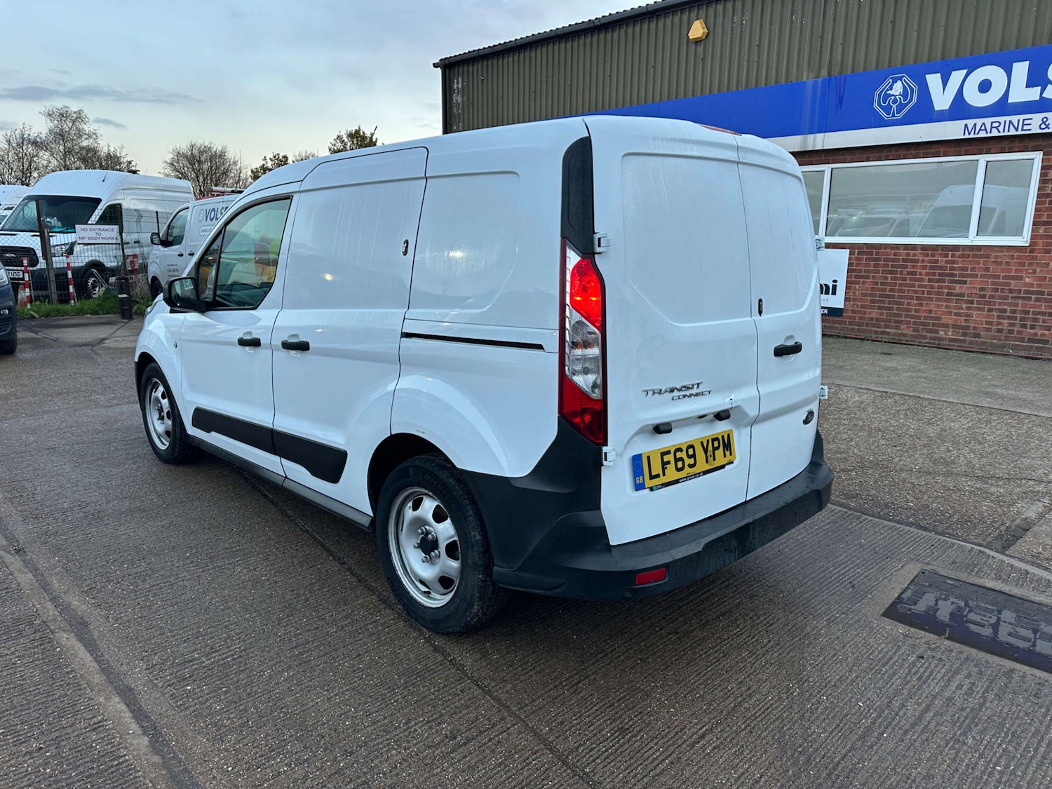 Used Ford Transit Connect 2019 for sale - 76704583: Photo 8