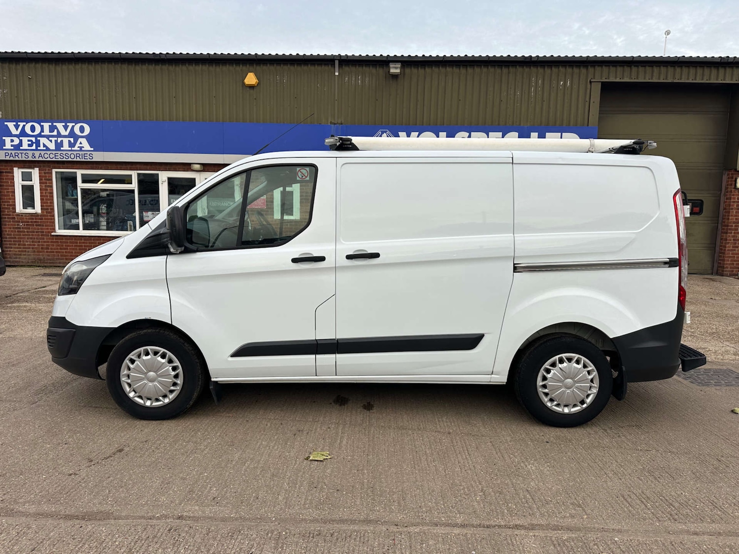 Used Ford Transit Custom 2015 for sale - 76112478: Photo 5