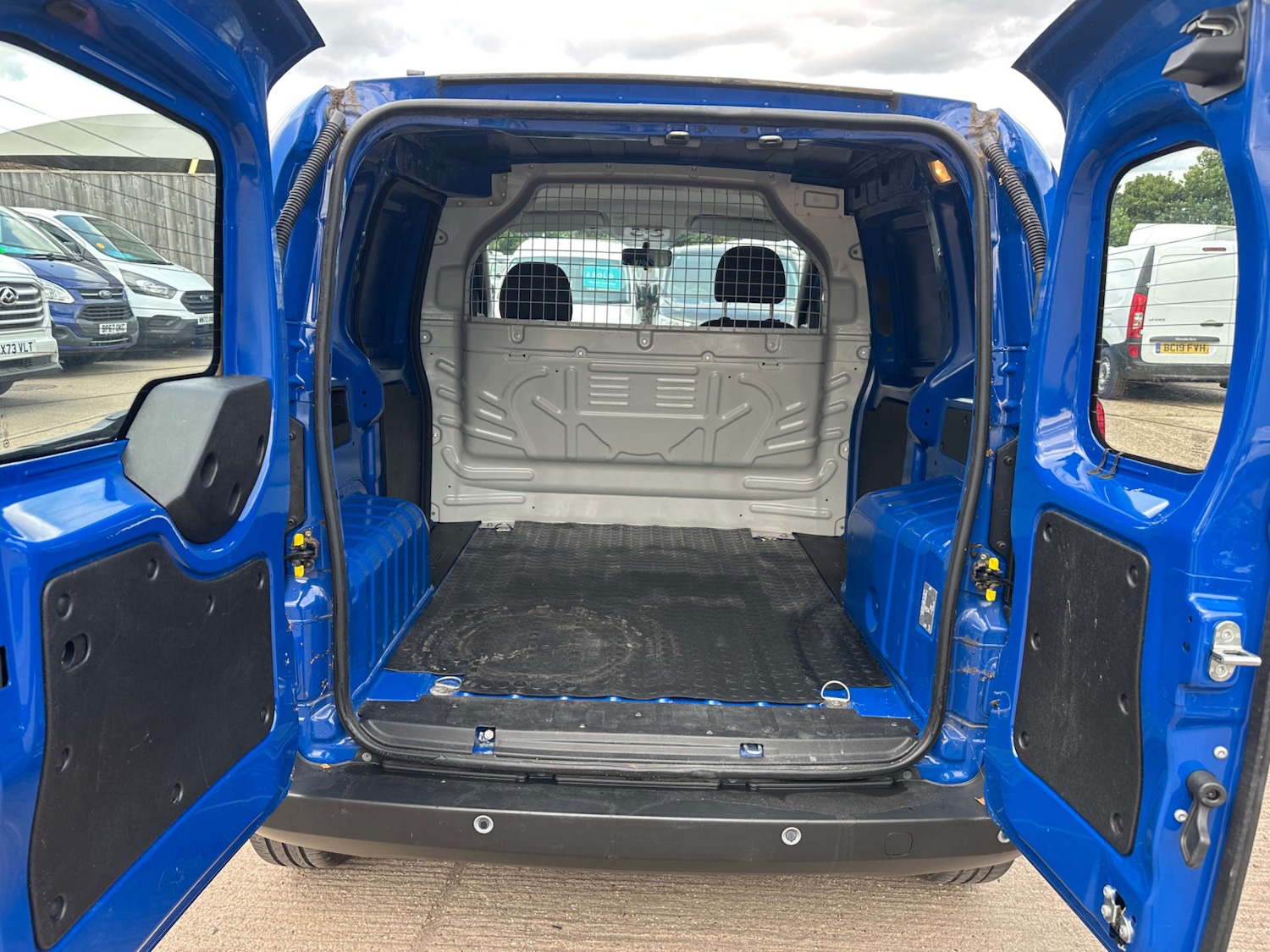 Used Citroen Nemo 2018 for sale - 75372970: Photo 9