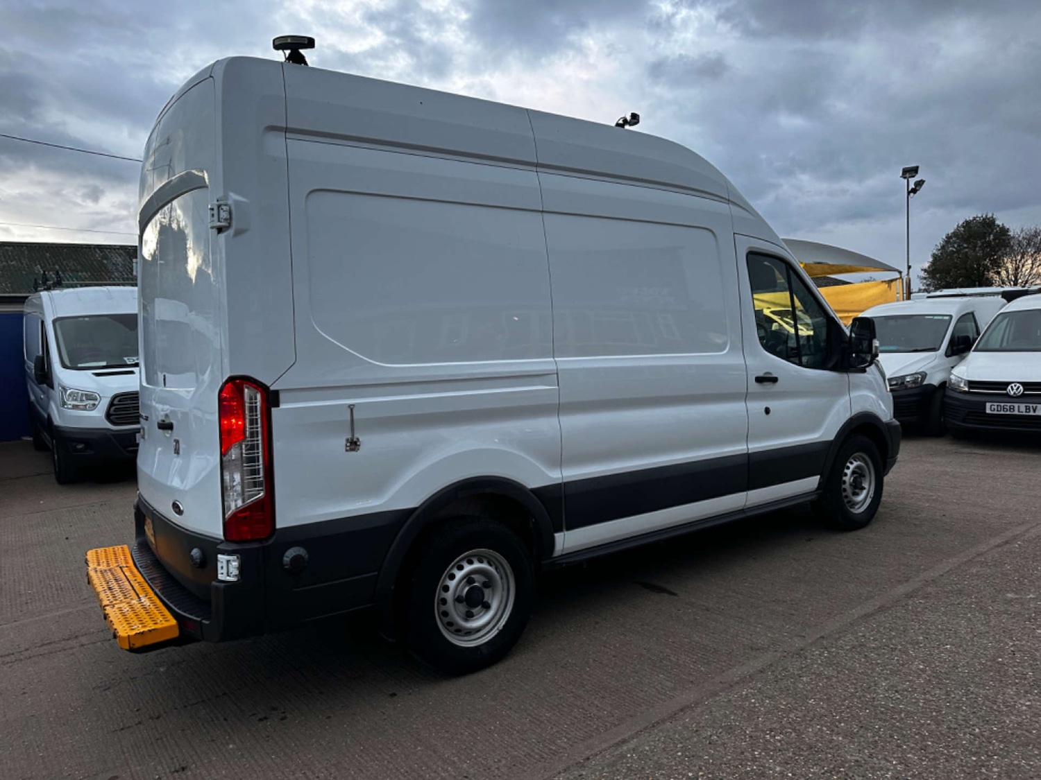 Used Ford Transit 2018 for sale - 76601616: Photo 12