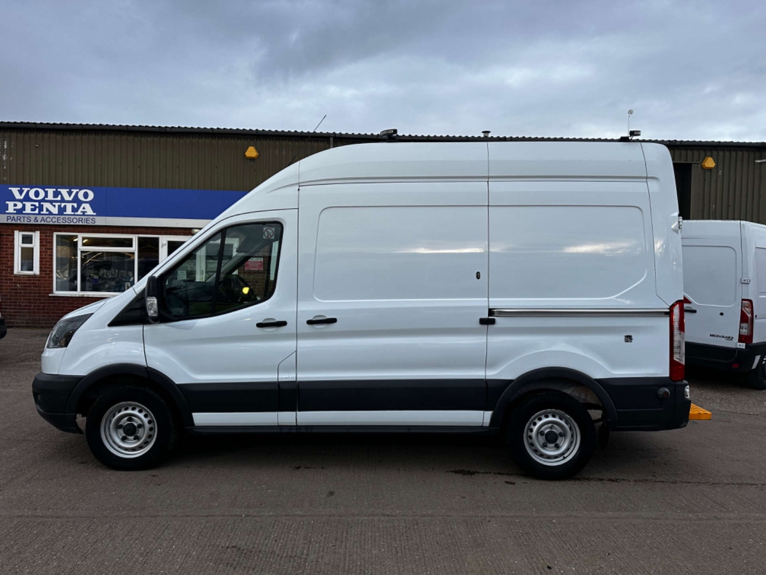 Used Ford Transit 2018 for sale - 76601616: Photo 5