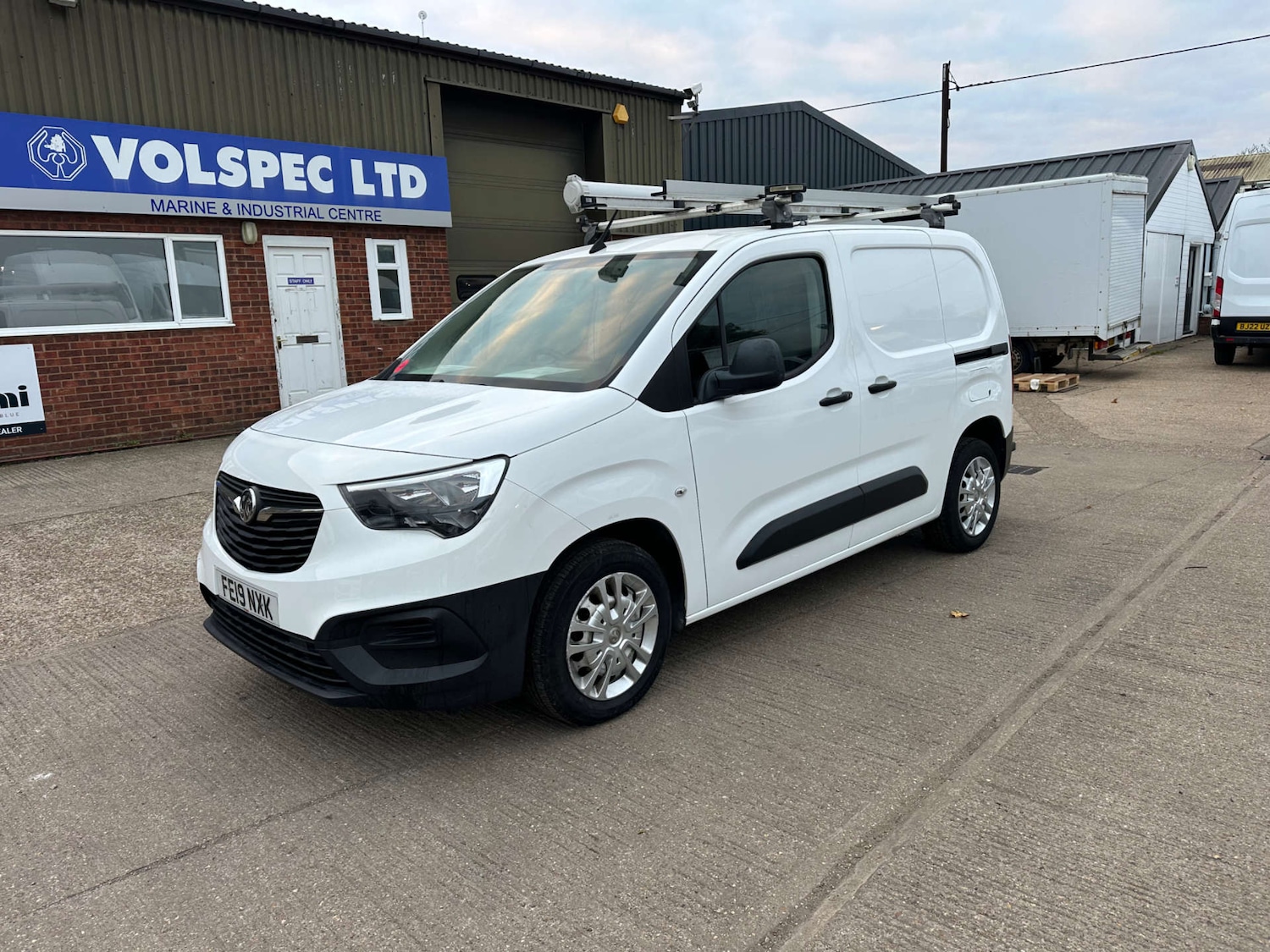 Used Vauxhall Combo 2019 for sale - 76600811: Photo 5