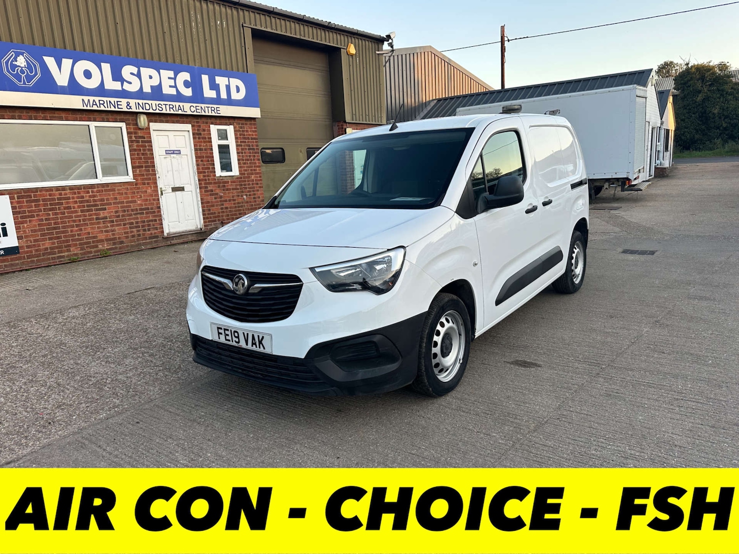 Used Vauxhall Combo 2019 for sale - 76600846: Photo 1