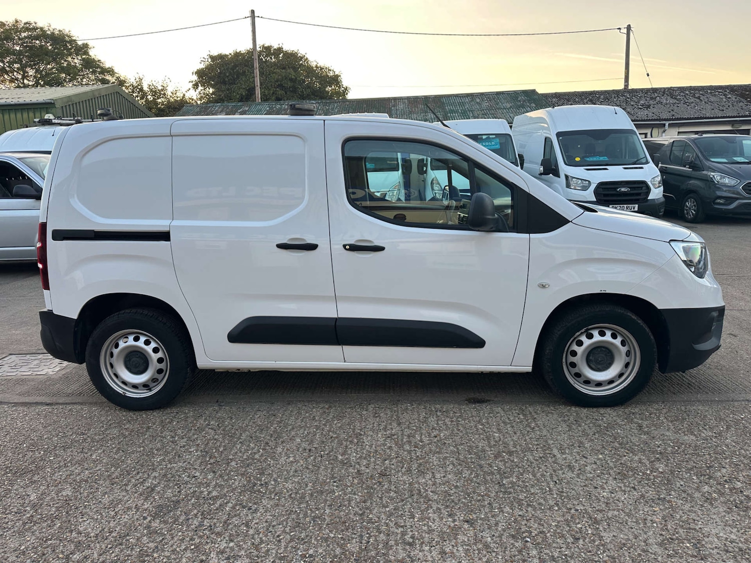 Used Vauxhall Combo 2019 for sale - 76600846: Photo 12