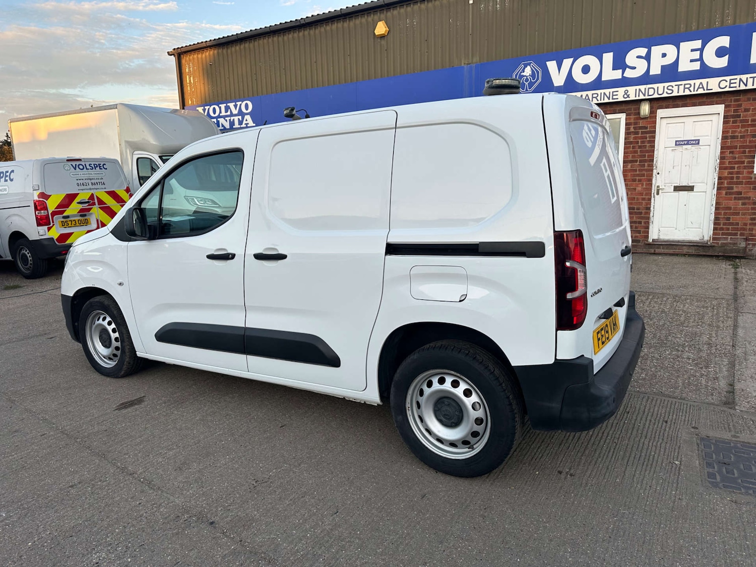 Used Vauxhall Combo 2019 for sale - 76600846: Photo 7