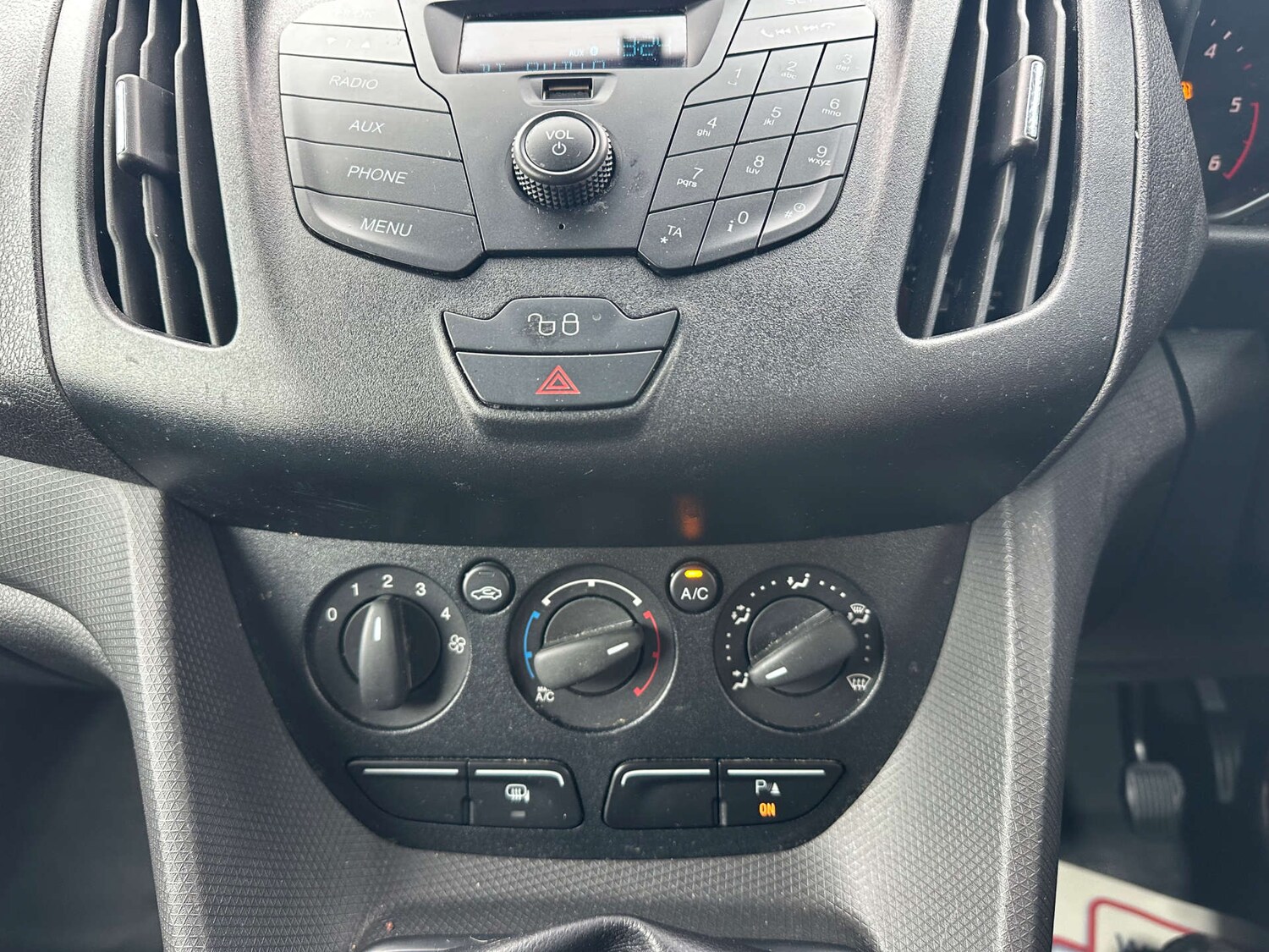 Used Ford Transit Connect 2017 for sale - 77877330: Photo 20