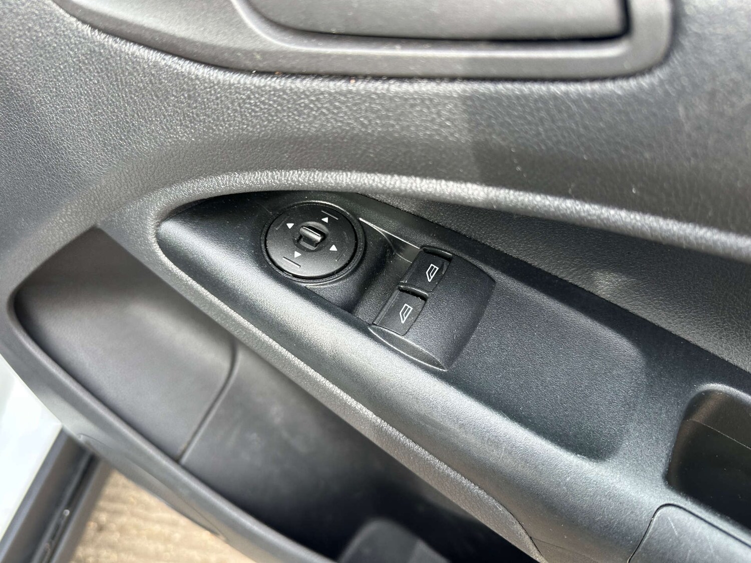 Used Ford Transit Connect 2017 for sale - 77877330: Photo 21