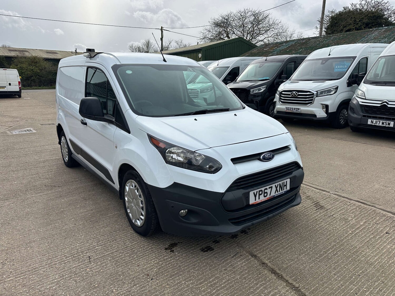 Used Ford Transit Connect 2017 for sale - 77877330: Photo 3