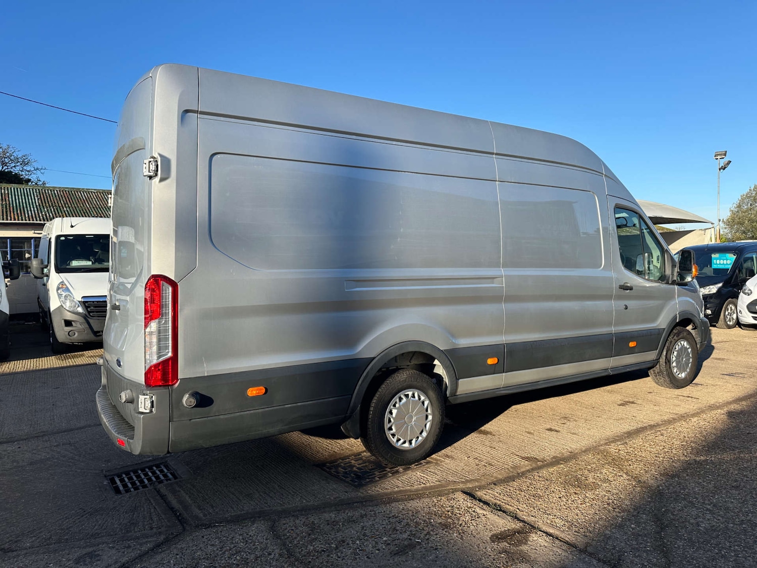 Used Ford Transit 2017 for sale - 76937710: Photo 10