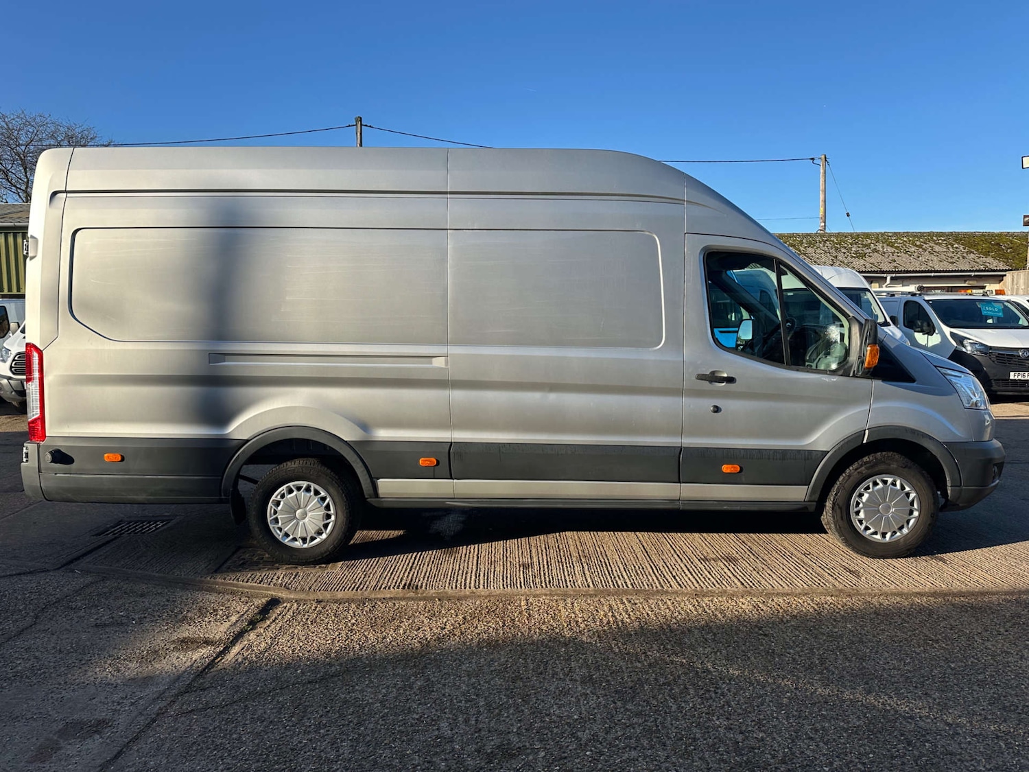 Used Ford Transit 2017 for sale - 76937710: Photo 11