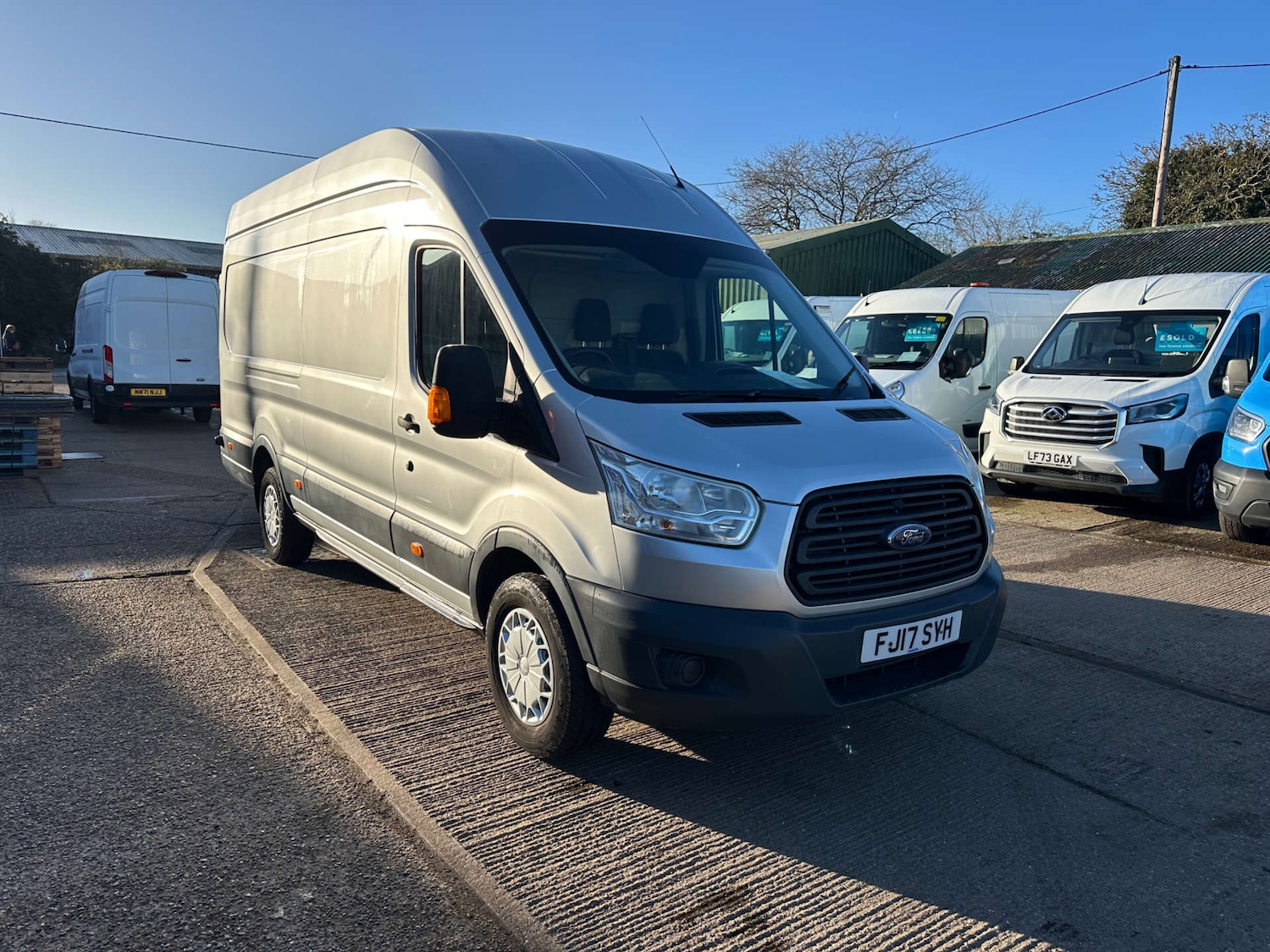 Used Ford Transit 2017 for sale - 76937710: Photo 3