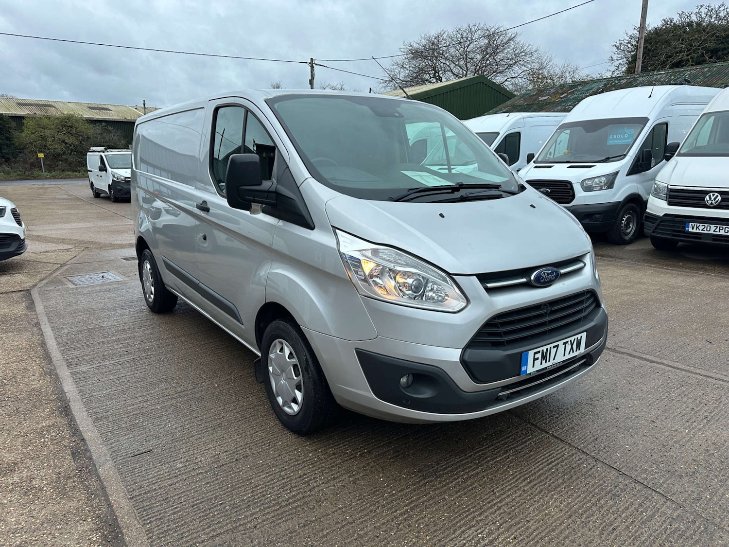 Used Ford Transit Custom 2017 for sale - 76669117: Photo 3