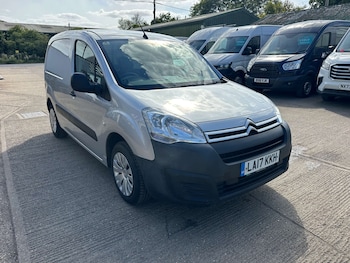 Used Citroen Berlingo 2017 for sale - 75613807: Photo