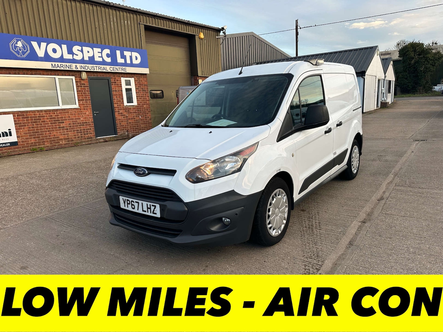 Used Ford Transit Connect 2017 for sale - 78049934: Photo 1